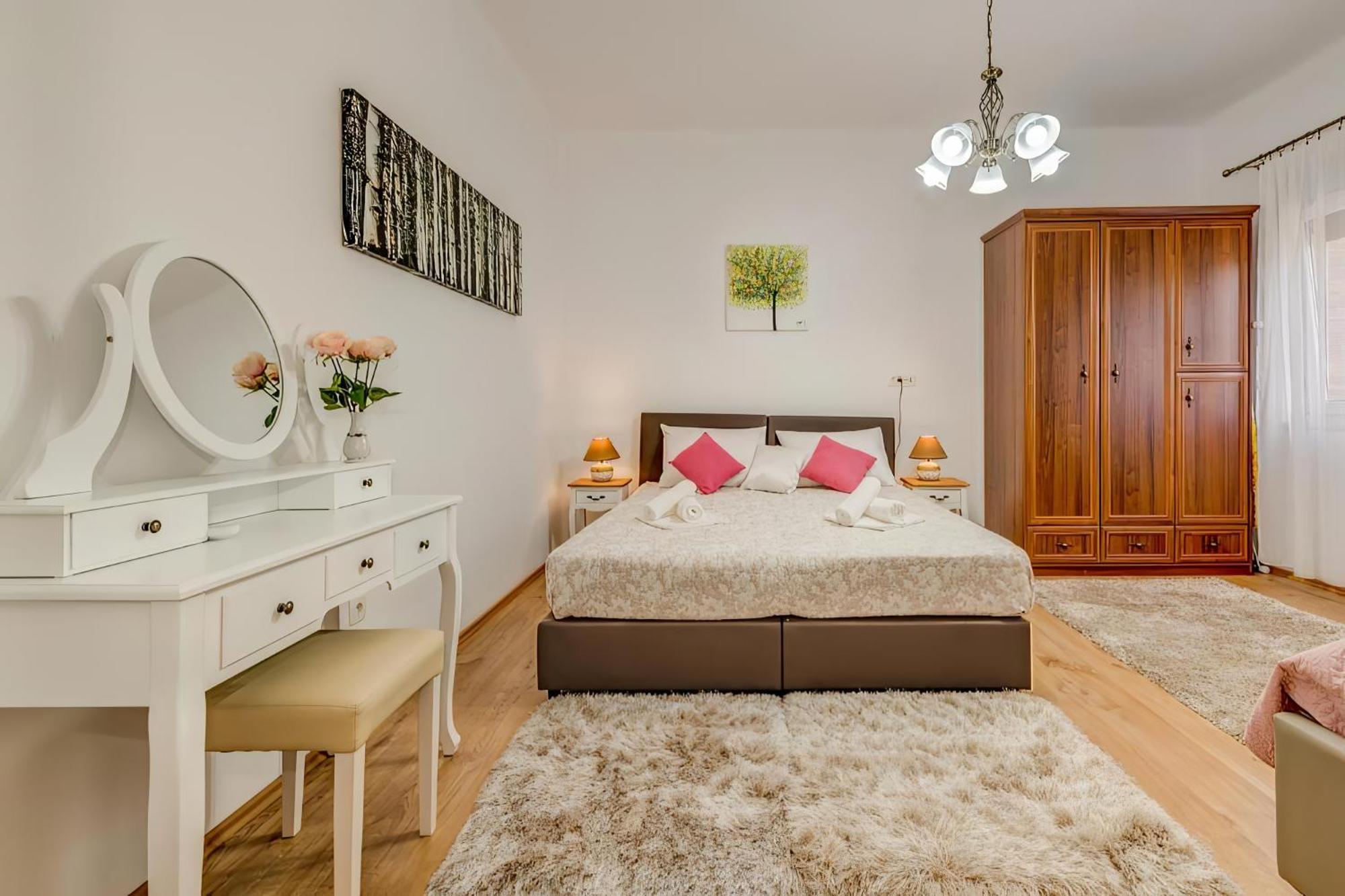 Ferienhaus Happy - *