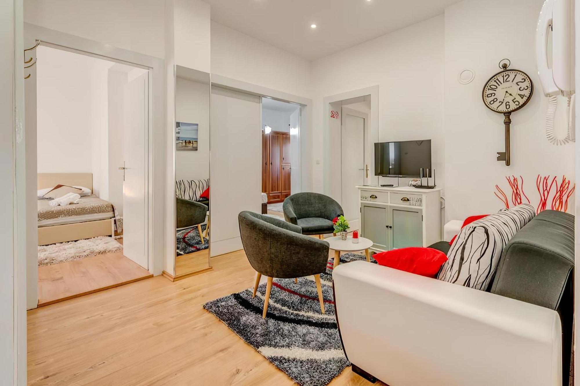 Ferienhaus Happy - *